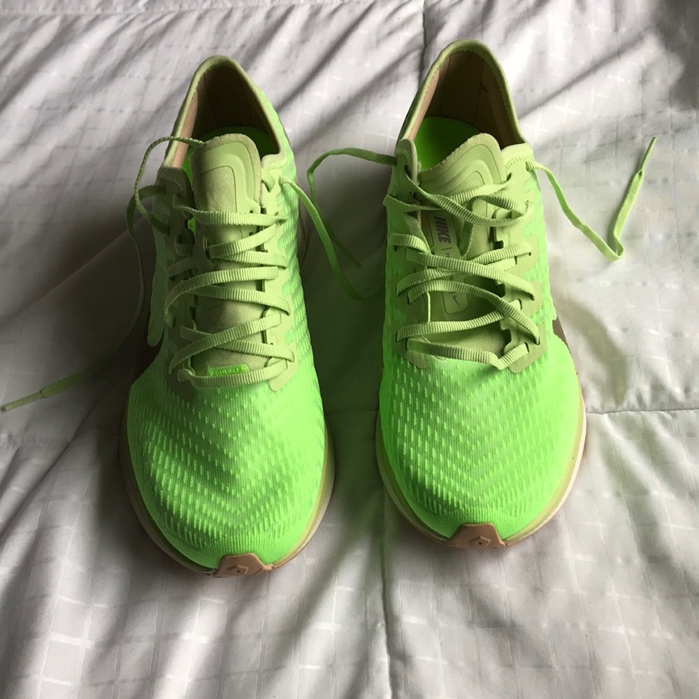 NEW Nike running shoes